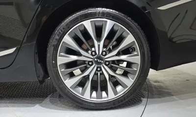 Kia K8