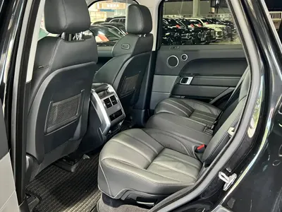 Land Rover Sport