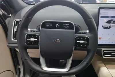 Li Auto L7