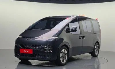 Hyundai Staria