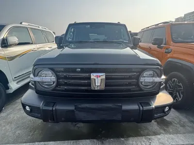 Tank Tank 300