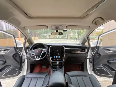 BYD MAX