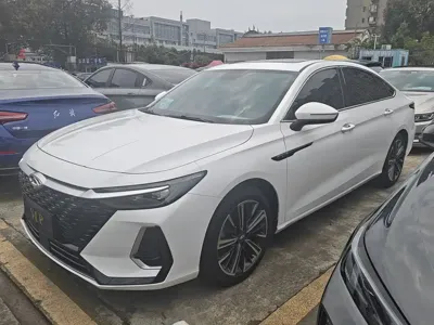 Chery Arrizo 8