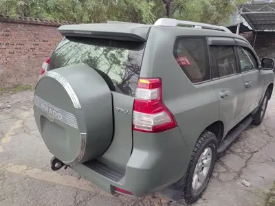 Toyota Prado (Import)