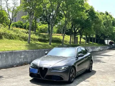 Alfa Romeo Giulia