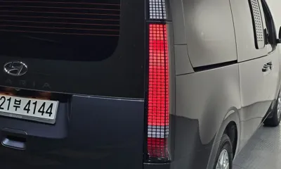 Hyundai Staria