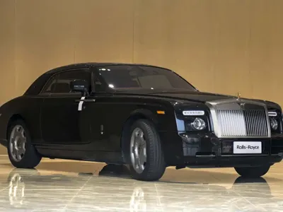 Rolls-Royce Phantom