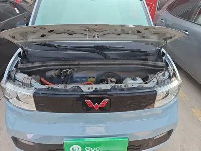 Wuling MINIEV