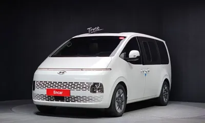 Hyundai Staria
