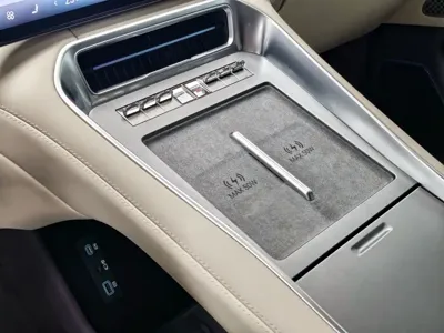 Denza Denza D9