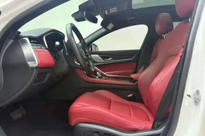 Jaguar XFL