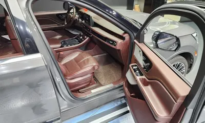 Lincoln Aviator