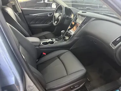 Infiniti Q50L