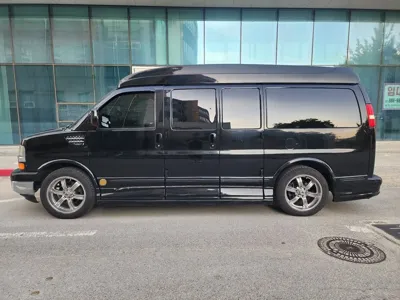 Chevrolet Express Van