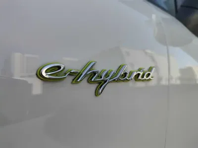 Porsche Cayenne Hybrid