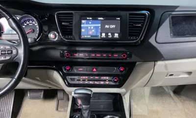 Kia Canival