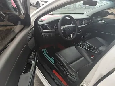 Hyundai Mistra