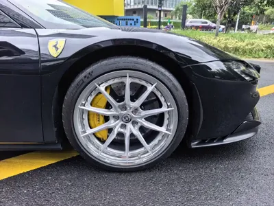 Ferrari SF90
