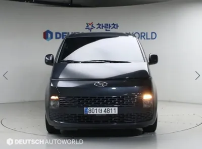 Hyundai Staria