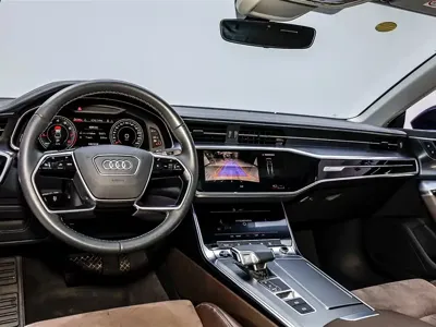 Audi A7L