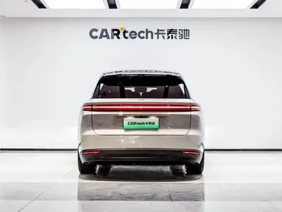 Li Auto Li i8