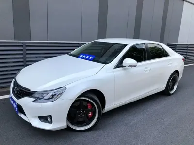 Toyota Reiz