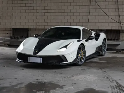 Ferrari 488