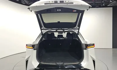 Lexus RZ