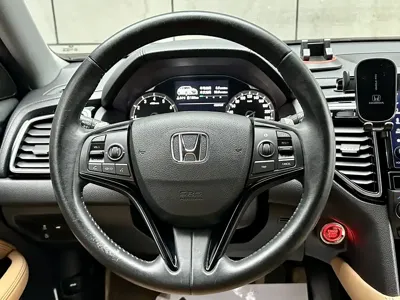 Honda UR-V