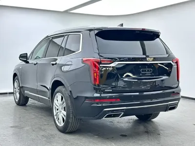 Cadillac XT6