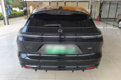 Nio ET5T