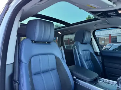 Land Rover Sport