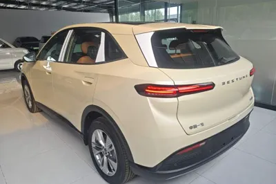 Bestune Yueyi 03