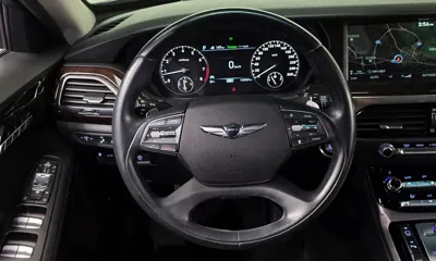 Genesis EQ900