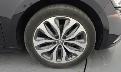 Renault-KoreaSamsung SM6