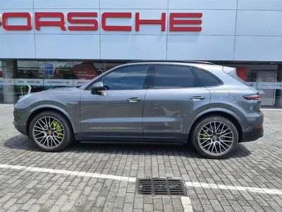 Porsche Cayenne Hybrid