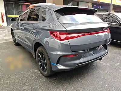 BYD e2