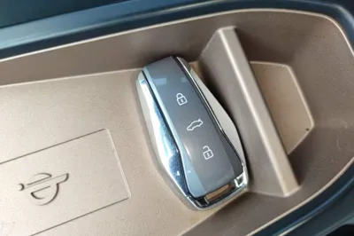 JAC Yiwei E10X