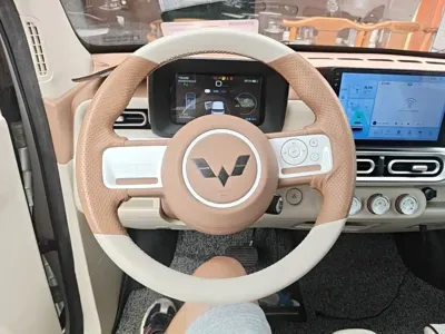 Wuling MINIEV