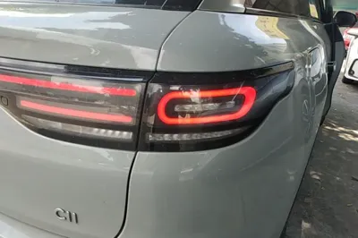 Leapmotor C11