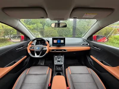 BYD e2