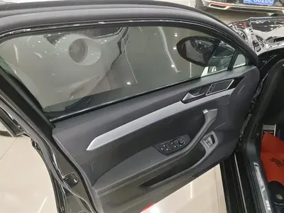 Volkswagen 迈腾 PHEV