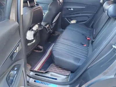 Peugeot 4008