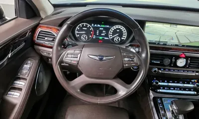 Genesis EQ900