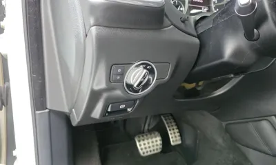 Infiniti Q30