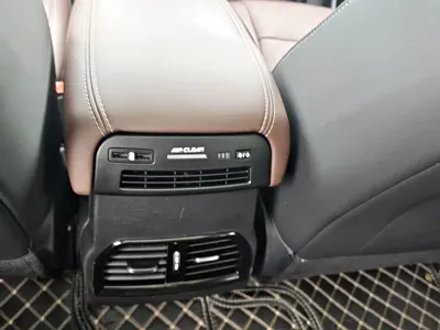WEY Wey VV6