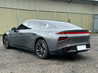 Xpeng P7