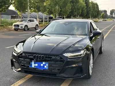 Audi A7L