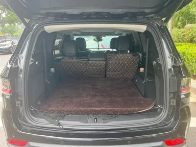 Jeep Grand Commander