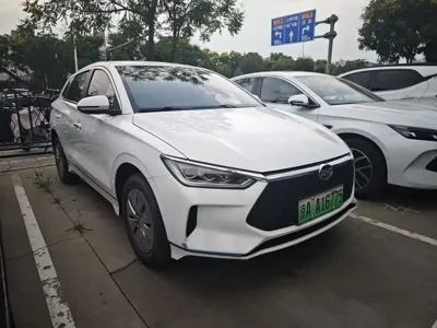 BYD e2